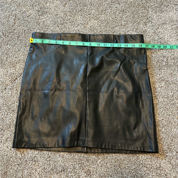 Dynamite Faux Leather Skirt - Picture 4 of 5